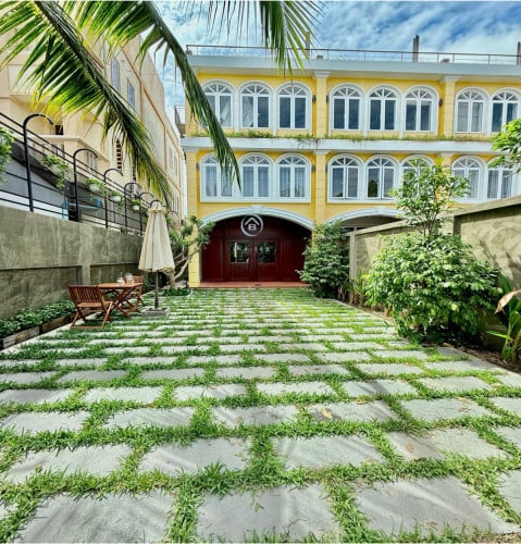 2 Bedrooms House For Rent