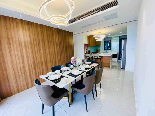 ELEGANT PENTHOUSE FOR RENT-HEART OF BKK1 ☘️