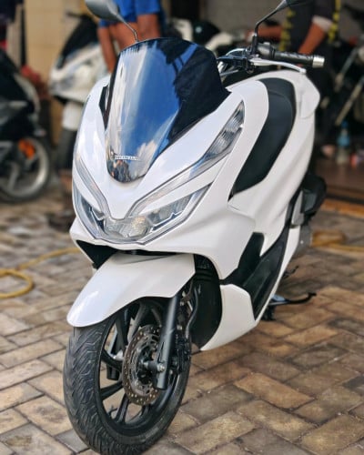 Honda​ PCX 150cc 2018 japan for sell