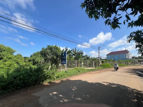 ដីលក់ក្រុងកំពង់ចាម