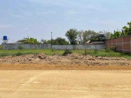 ដីឡូតិ៏វីឡាលក់បន្ទាន់ បុរីកាំងម៉េងផ្លូវជាតិលេខ 2 សង្កាត់ព្រែកកំពឹស ខណ្ឌដង្កោ ភ្នំពេញ