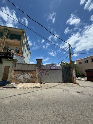 ដីកែងលក់ ឫជួល 600$/ខែ «ស្ទឹងមានជយ័»ទំហំដី 10*22ម៉ែត