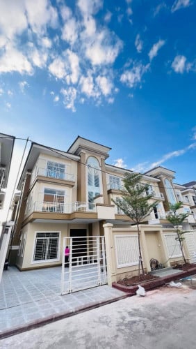 ផ្ទះ ជួលផ្លូវ6A