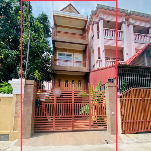 Urgent House for Sale | Boeng Tumpun, Phnom Penh