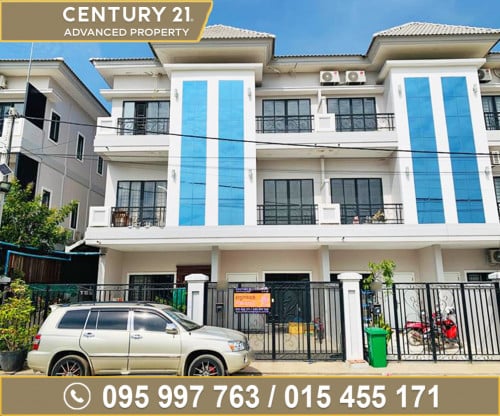 🏘 វីឡាកូនកាត់ (LB) ក្នុងបុរី តារាសំណាង(វាលស្បូវ) ត្រូវការលក់បន្ទាន់ខ្លាំង