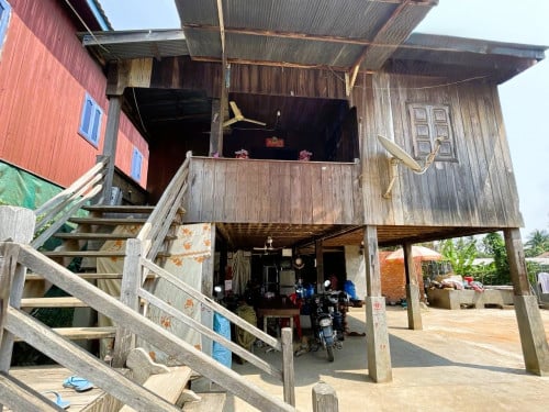 🏦House Available for Urgent Sale at a Special Price (Negotiable).