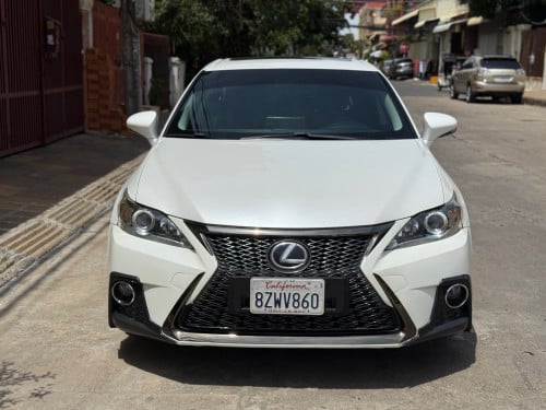 Lexus CT200h 2012 update F Sport
