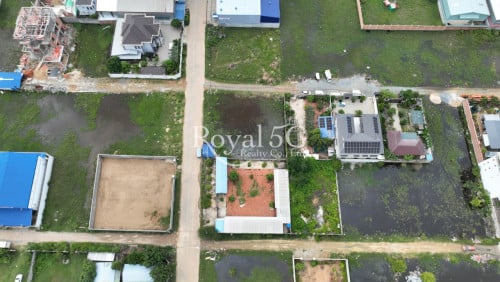 ដីជួល នៅខណ្ឌព្រែកព្នៅ