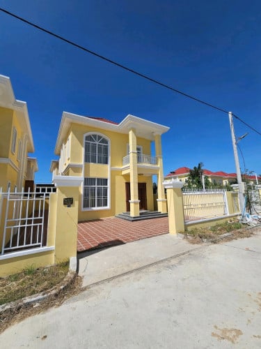 ផ្ទះវីឡាសាងសង់រួច100%