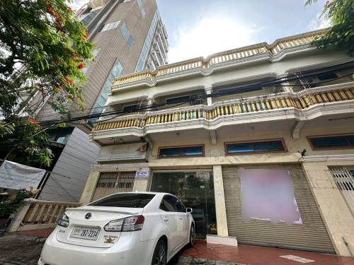 ផ្ទះសម្រាប់ជួលនៅ លើផ្លូវ 271