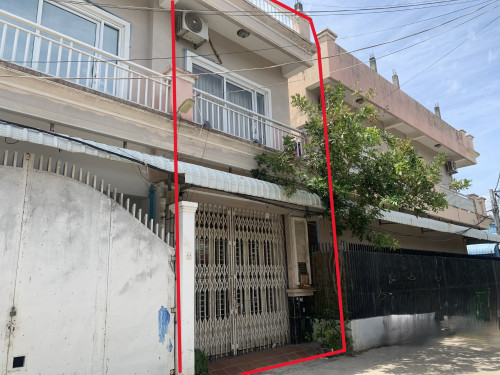 🏦House Available for Urgent Sale at a Special Price (Negotiable).