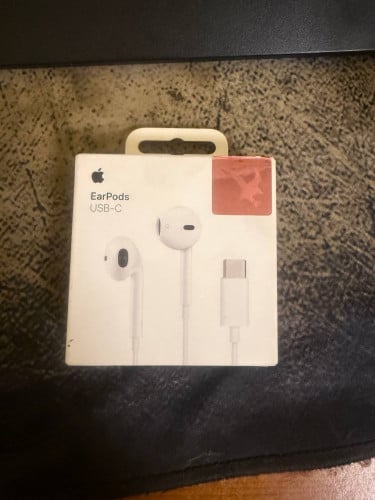 EarPods (USB-C) original falcon