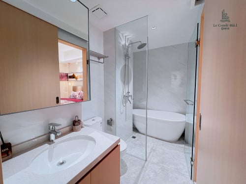 High ROI Guaranteed at Le Conde BKK1 – Phnom Penh’s Prime Condo!