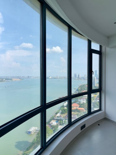 Unique unit type 2 bedrooms 3 bedrooms