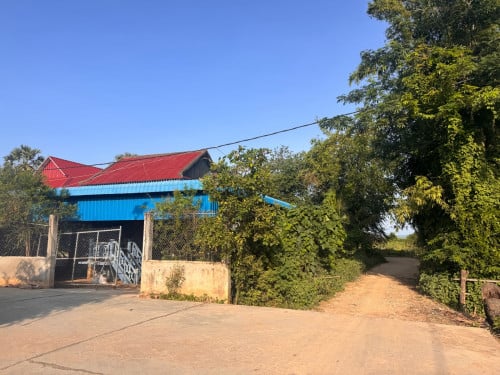 លក់ផ្ទះក្នុងភូមិមានប្រជាជនរស់នៅច្រើន
