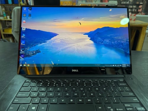 Dell XPS 15" 9560 4K i7 RAM32, VGA 6GB