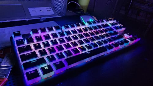 Hyperx alloy origins core tkl (have box)+ Pudding keycaps (Still have original keycaps)