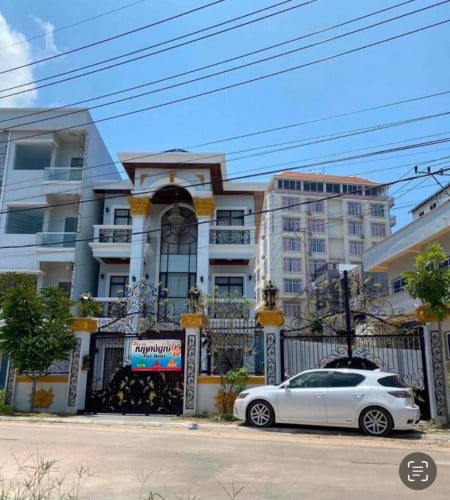 Villa for rent in Sihanouk Ville