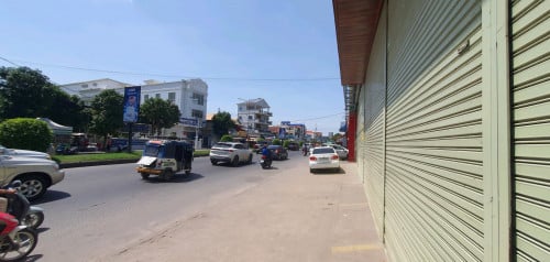 ទីតាំងអាជីវកម្មជួល ៖ ផ្លូវទៅចំការដូង ស្ទឹង​មានជ័យ, រាជធានីភ្នំពេញ/出租商业地点：金边市斯图班吉省椰子农场路