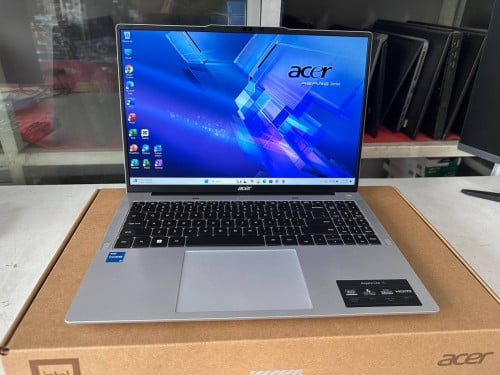 សំរាប់បងៗស្រលាញ់ម៉ាស៊ីនអេក្រង់ធំអាចមើលមួយនេះបាន ជំនាន់ទី១៣ ថ្មីប្រអប់