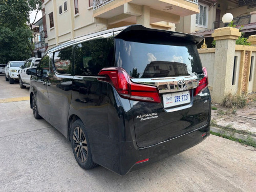 Alphat 2017 Russian spec V6 ឆ្វេងសីន