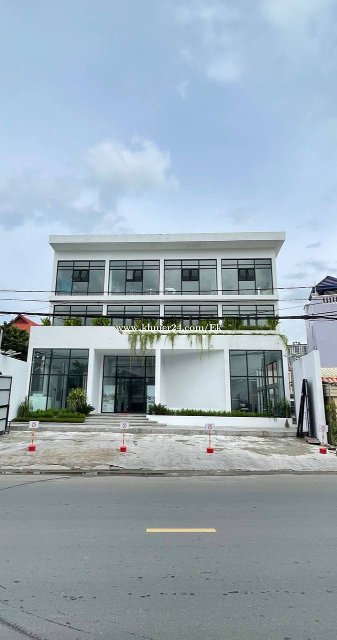 Commercial Building-Office-Showroom For Rent Along Main Road of Toul Kork, 1,670sqm, 12,000$ Nego