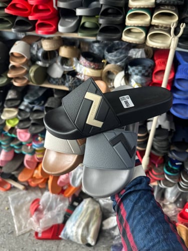 ស្បែកជ់ង