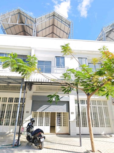 ផ្ទះក្នុងបុរីចតុមុខគំរោងទី 2ផ្ទះថ្មីមិនដែលរស់នៅ