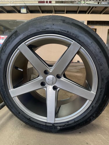 លក់យ៉ាន់ស្ព័ររថយន្ត BYD កាំរង្វង់17 (R17) តម្លៃ400$