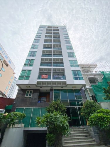 Building for rent at BKK2