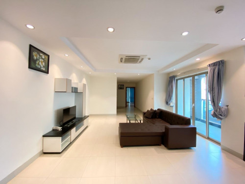 Building for rent at BKK2