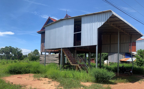 House Available for Urgent Sale at a Special Price (Negotiable).