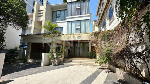 Shophouse for Rent at Tuol Kouk