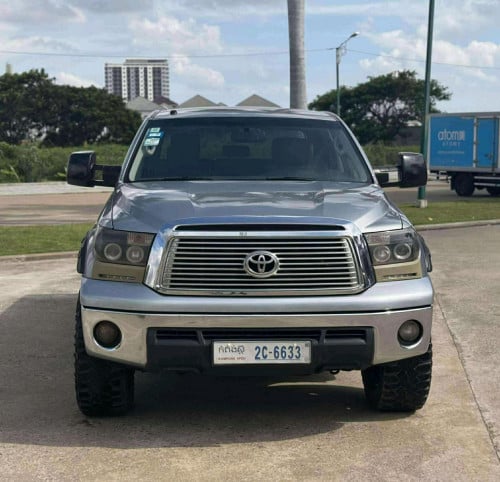Toyota Tundra 2011 ប៉ុង1 មានហ្គាស់ ម្ញែតMV