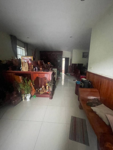 Villa Available for Urgent Sale at a Special Price (Negotiable).
