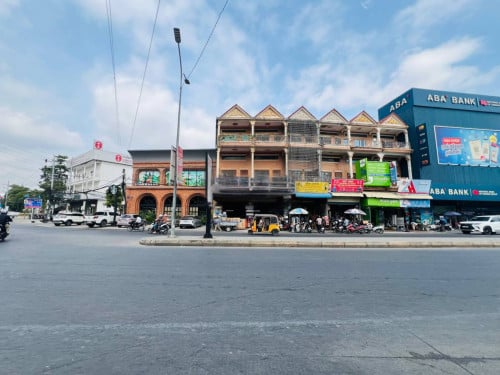 ផ្ទះជួលនៅស្ទឹងមានជ័យ​