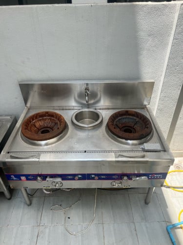 ឈុតចង្ក្រានអុីណុកសំរាប់ចុងភៅ នៅថ្មីកាត់ទុកមិនប្រើ