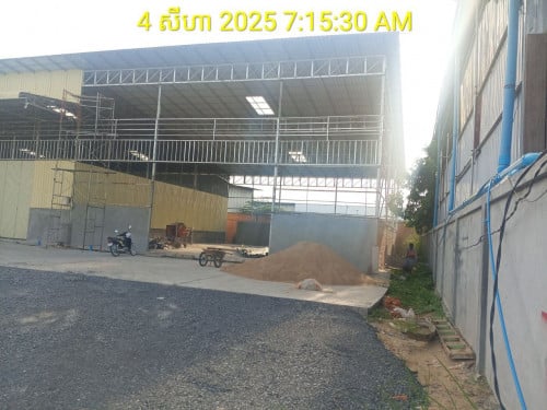 ឃ្លាំងទំហំ10x20m ជួលមានទីតាំងក្រោយផ្សារថៃហួតច្បារអំពៅផ្លូវជាតិលេខ១