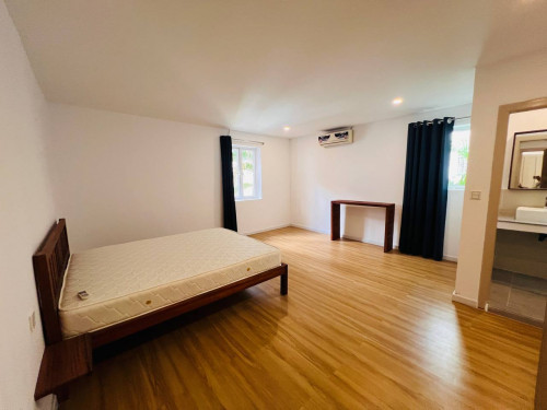 Tonle Bassac | 3-Bedroom Apartment For Rent