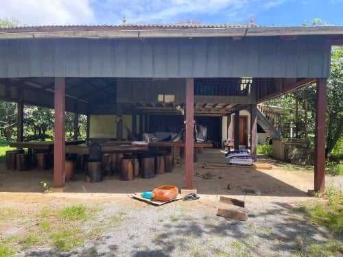 🏦House Available for Urgent Sale at a Special Price (Negotiable).