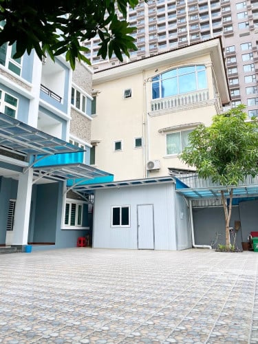 Build for rent in Boeng Keng Kang 3