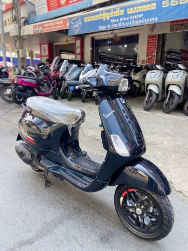 Vespa S 2022 125cc ស្លាកលេខ​ហេីយ​ ស្អាត98%