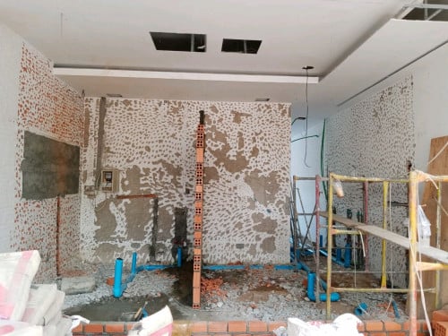 ការងារ​ដេគ័រ​ហាងនៅបឹងកក់