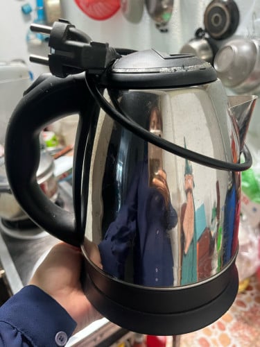 កំសៀវដាំទឹកដោតខ្សែភ្លើងលក់5$