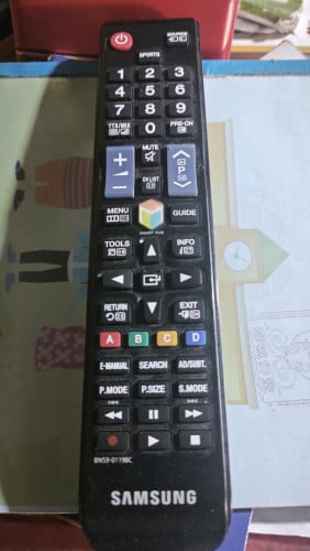 លក់​តេឡេ​ទូរទស្សន៍ Sumsung original ជាប់​មក​ជាមួយ​ទូរទស្សន៍​