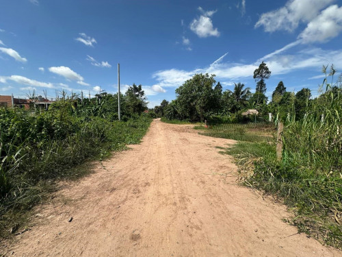 ๐ฆLand Available for Urgent Sale at a Special Price (Negotiable).
