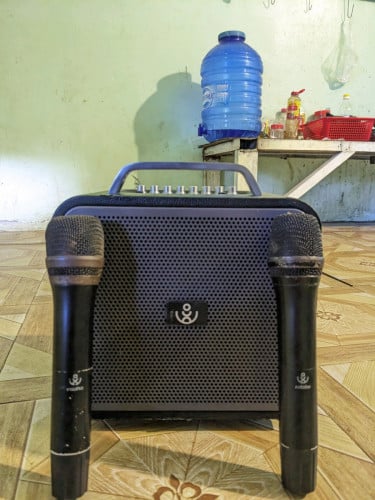 ចង់លក់រឺវ៉ៃដូរ Xdobo thuner 1978 អាមេរិក ស្ទើររតិចដូររូប សំលេងនៅអេមថ្មកាន់៥ទៅ៦ម៉ោង