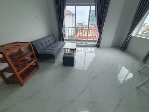 1Bedroom Apartment Elevator near Phnom Penh Sport Club st 271