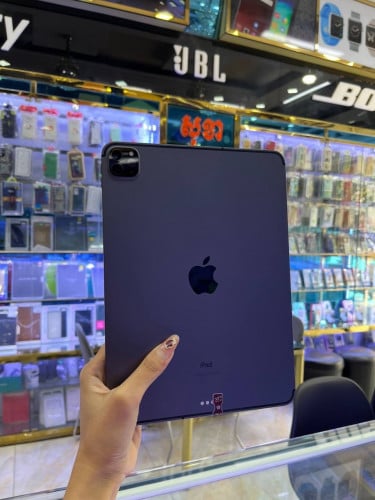 iPad Pro M1 11” sim+ WiFi 128G