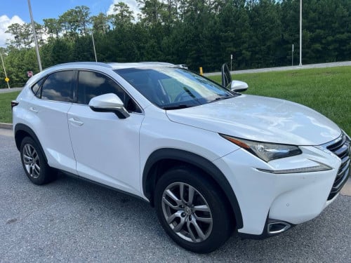 Lexus NX200T 2015 Luxury 3 Buttons Dealer ETA ខែ 10 ឡានស្អាត Autocheck Clean